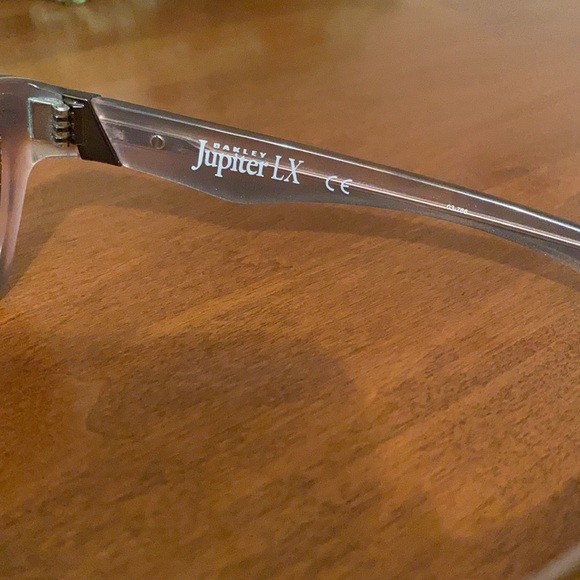 Oakley Jupiter LX Sunglasses - Picture 5 of 8